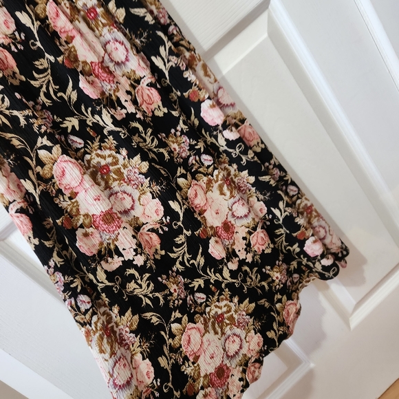 Black pink green floral maxi ruffle off shoulder dress Lace & Mesh Modcloth XXS - Picture 7 of 10
